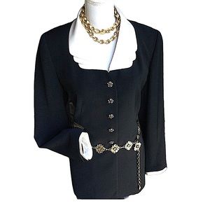 Vintage Albert Nipon 2-in-1 Blazer. B4